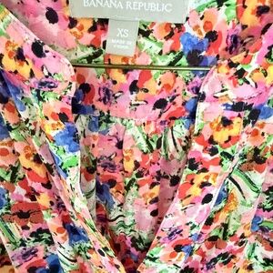 Banana Republic Sleeveless Top